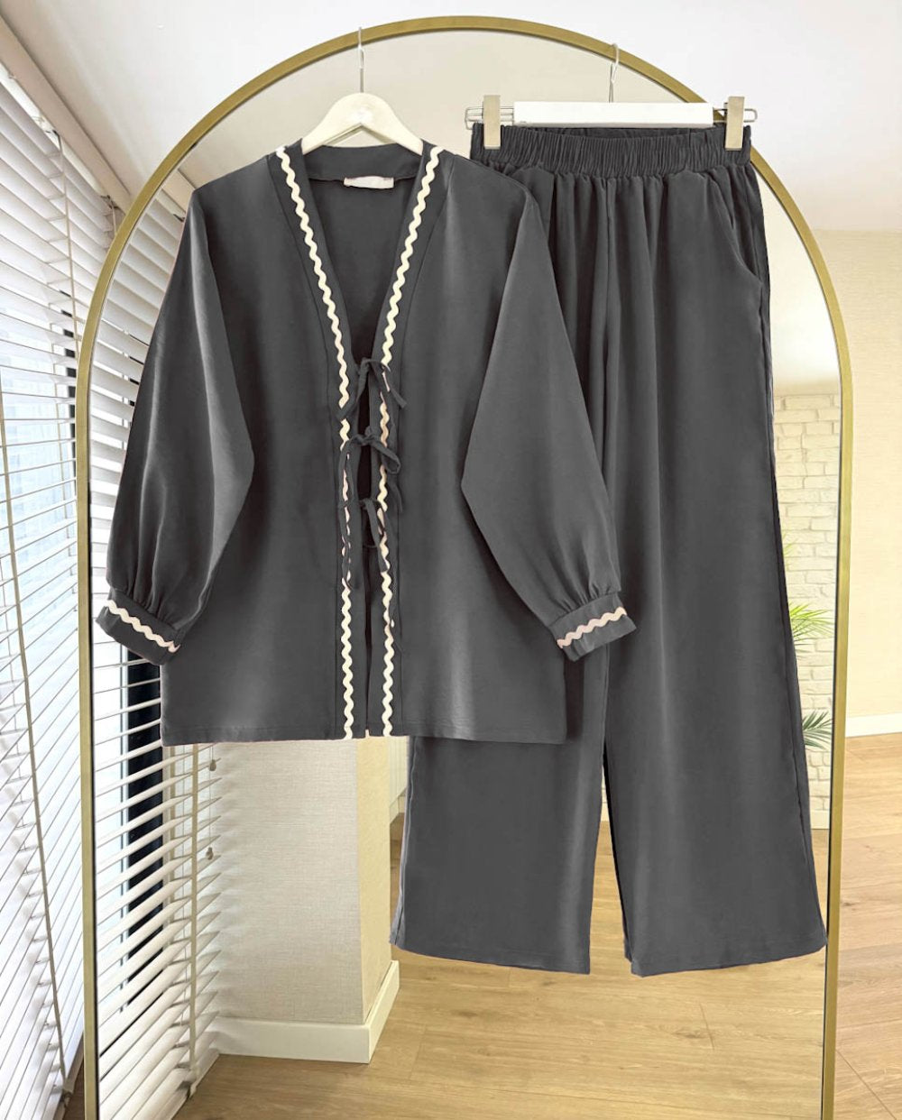 Stella Modal Set