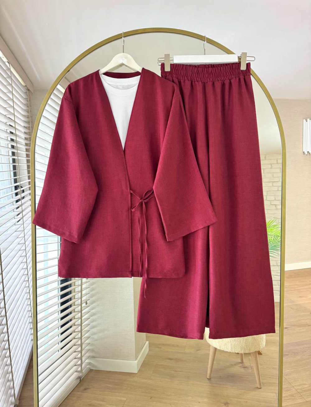 Tied Linen Set