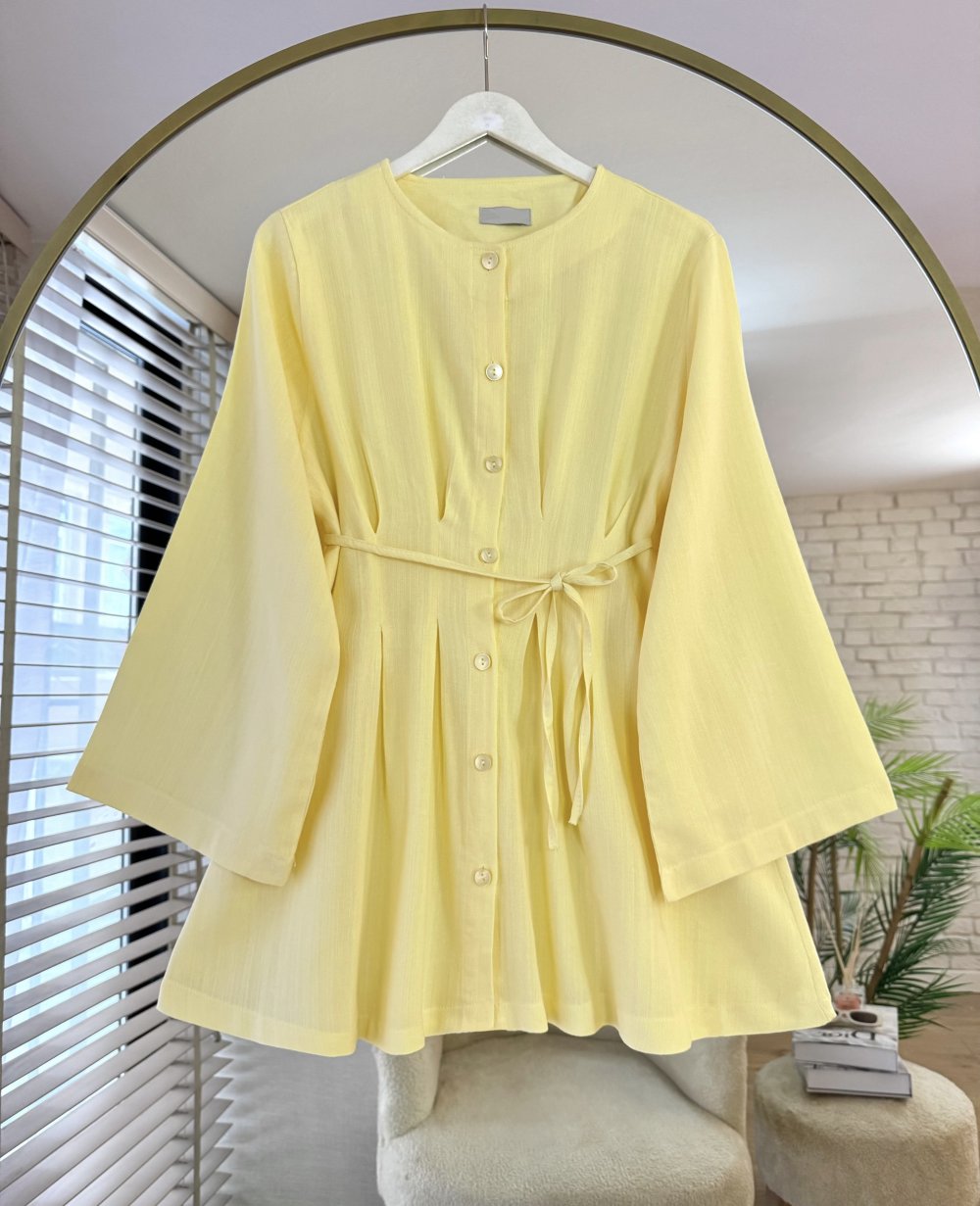 Classy Chemise