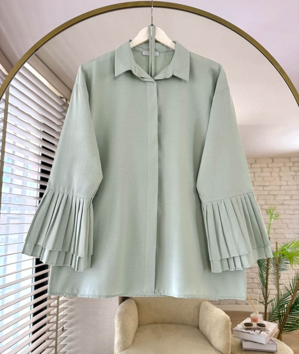Pleat Belle Chemise