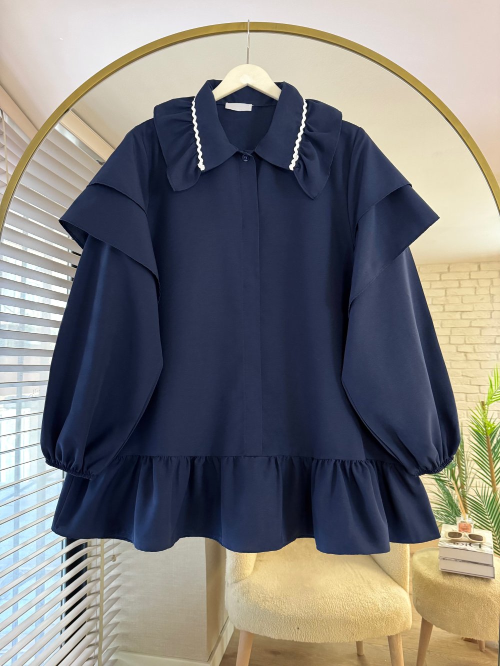 Royal Chemise