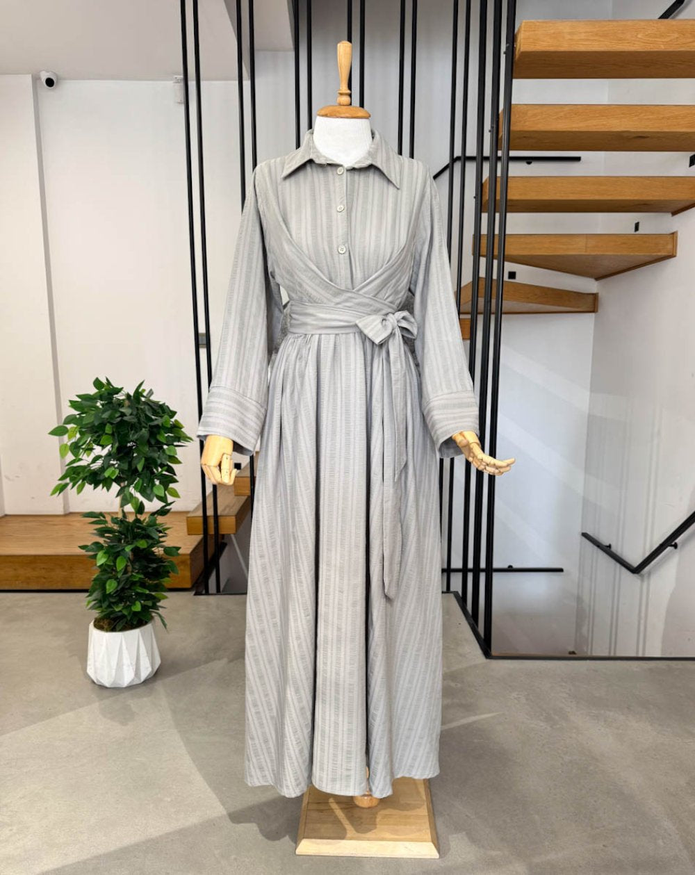 Belted Gofre Dress