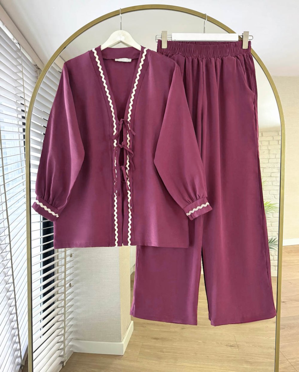 Stella Modal Set