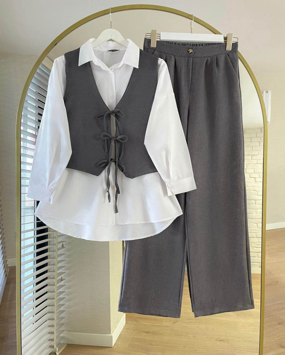 Ema 3-Pieces Set