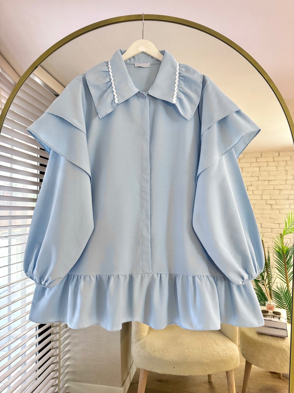 Royal Chemise