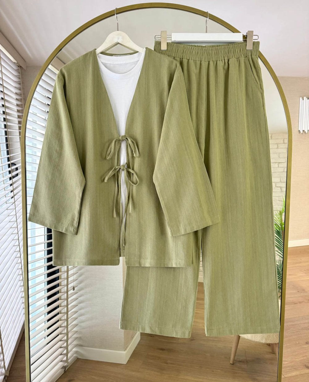 Mila Linen Set