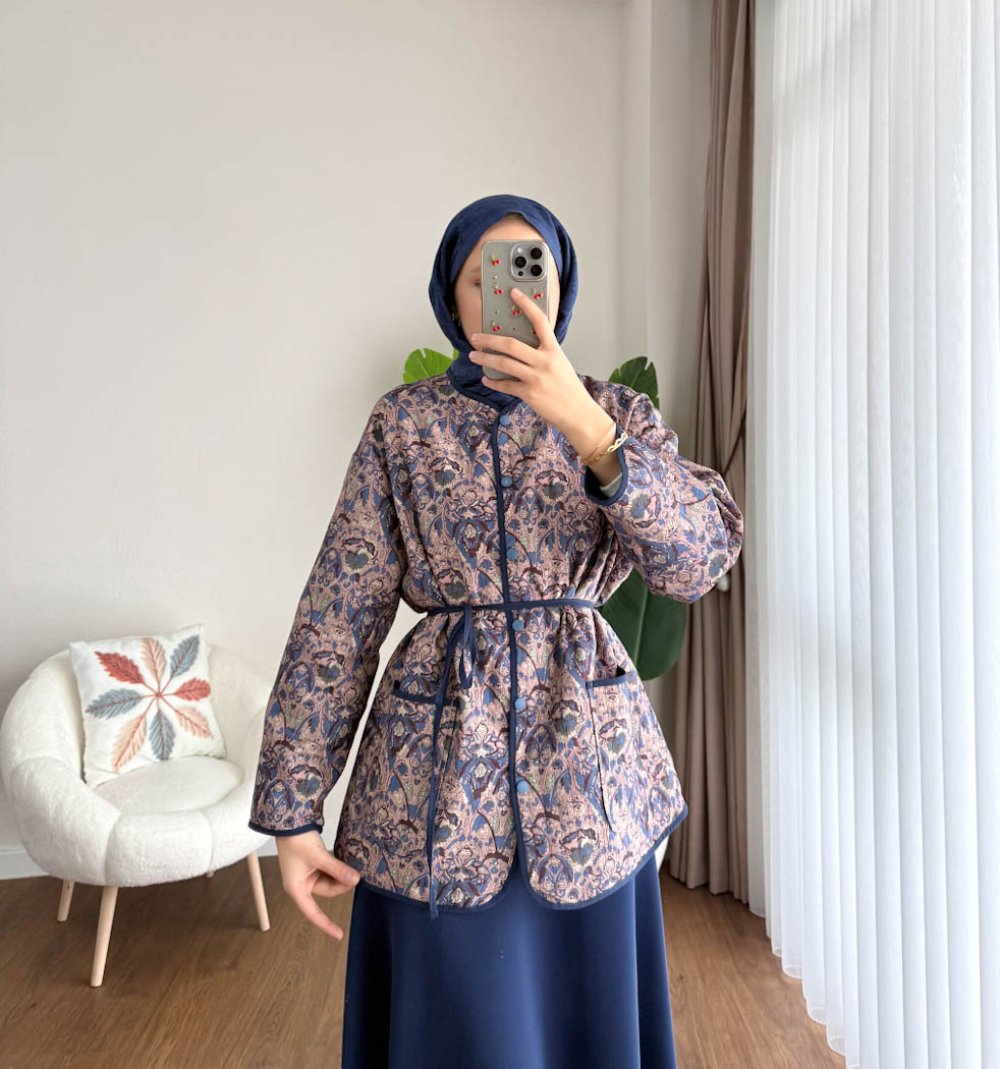 Kapitone Jacket